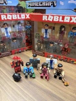 Набор фигурок Roblox Legends - 6 штук, Профессии, аксессуары, ABS пластик, от 3 лет, 7-8 см thumbnail