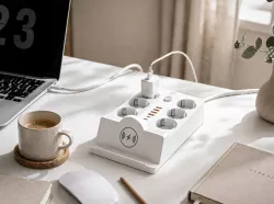 Сетевой удлинитель Q380/PNS-08 с беспроводной зарядкой - 6 розеток, 4 USB, 2 Type-C PD, 5м кабель, LED-индикато thumbnail