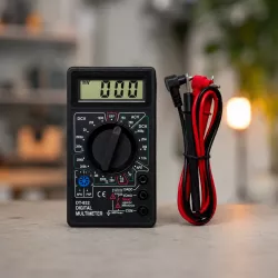 Цифровой мультиметр DT-832 - LCD-дисплей 1999 отсчетов, звуковая прозвонка, тестирование диодов и транзисторов thumbnail