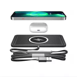 Силиконовый коврик с беспроводной зарядкой 15W - Антискользящий, USB адаптер в комплекте thumbnail