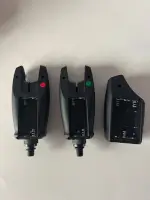 Комплект коропових сигналізаторів клювання Hirisi S2+1 &mdash; 2 сигналізатори та пейджер S5, радіус дії до 120 метрів, потрійна сигналізація