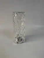 Ночник с кристаллами &laquo;Роза&raquo; &mdash; сенсорное управление, 16 цветов RGB-подсветки, 10 часов работы, зарядка USB Type-C