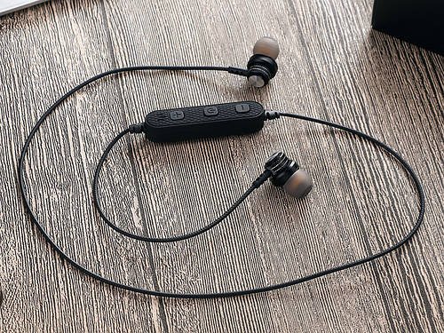 Навушники вакуумні з мікрофоном Bluetooth AZ-32C-BT