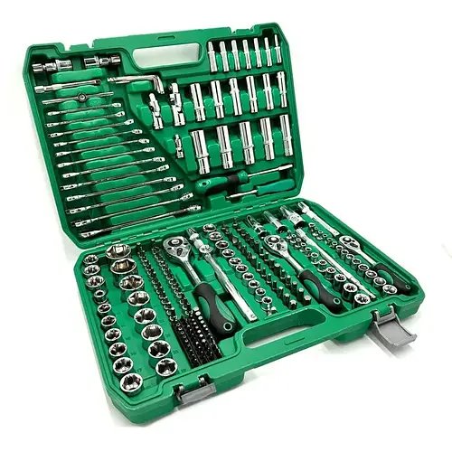 Автомобільний набір інструментів на 216 ручних інструментів у зручному пластиковому кейсі для зберігання.