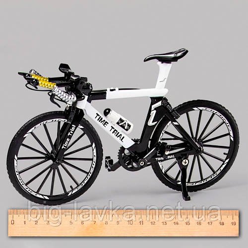 Колекційна модель гірського велосипеда 1:8 Time Trial 19.5 см  Білий