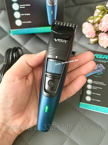 Акумуляторна машинка для стриження волосся VGR V-052 тример для бороди та вусів із телескопічною насадкою
