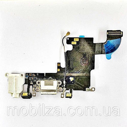 Шлейф з конектором зарядки для iPhone 6S (handsfree, мікрофон) orig white