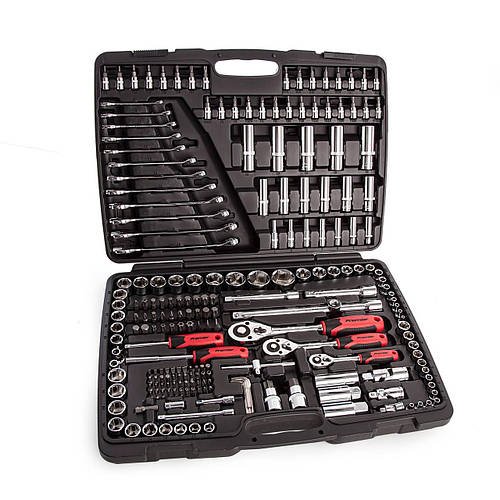 Набір ключів з тріскачкою на 216 деталей у зручному пластиковому кейсі для зберігання