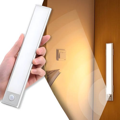 Портативна LED-лампа з USB-зарядкою та датчиком руху 30см