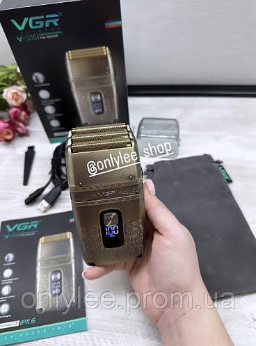 Електробритва VGR V-335 шейвер для сухого та вологого гоління Waterproof IPX6 з трьома ножовими блоками