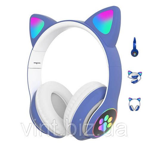 Сині бездротові навушники з котячими вушками.
