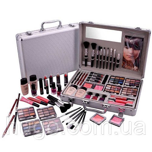 Професійний набір для макіяжу в сріблястому кейсі, 68 предметів / Косметичний комплект