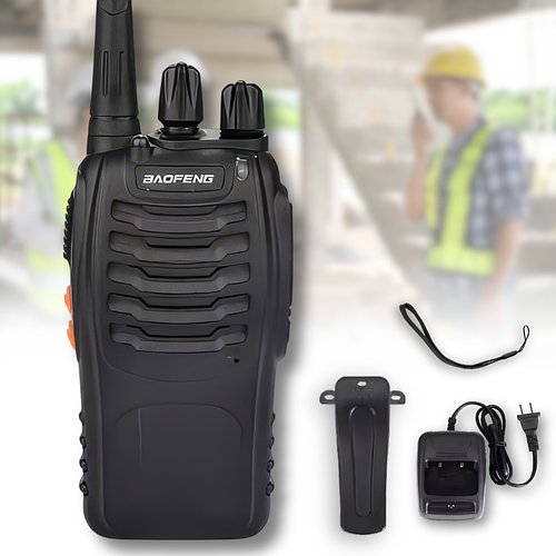 Рація 16-ти канальна з дальністю до 10 км та ліхтариком Baofeng BF-888S