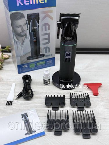 Акумуляторна машинка для стриження волосся й бороди 4 насадки Kemei KM-2136 Чоловічий тример для стриження на магнітній підставці